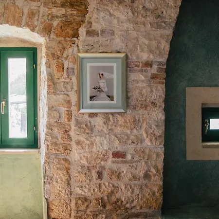 فيلة Neroli Place Svetvinčenat