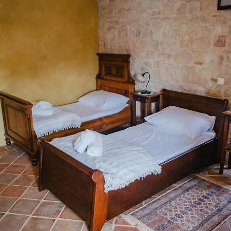 Neroli Place Villa