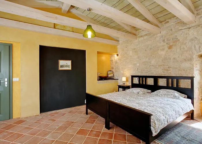 Villa Neroli Place *
